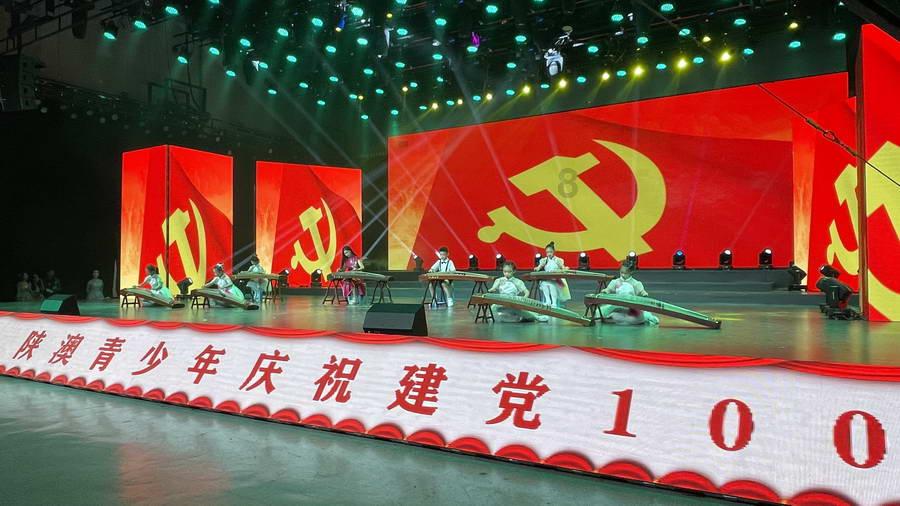 少年泰坦大出击
